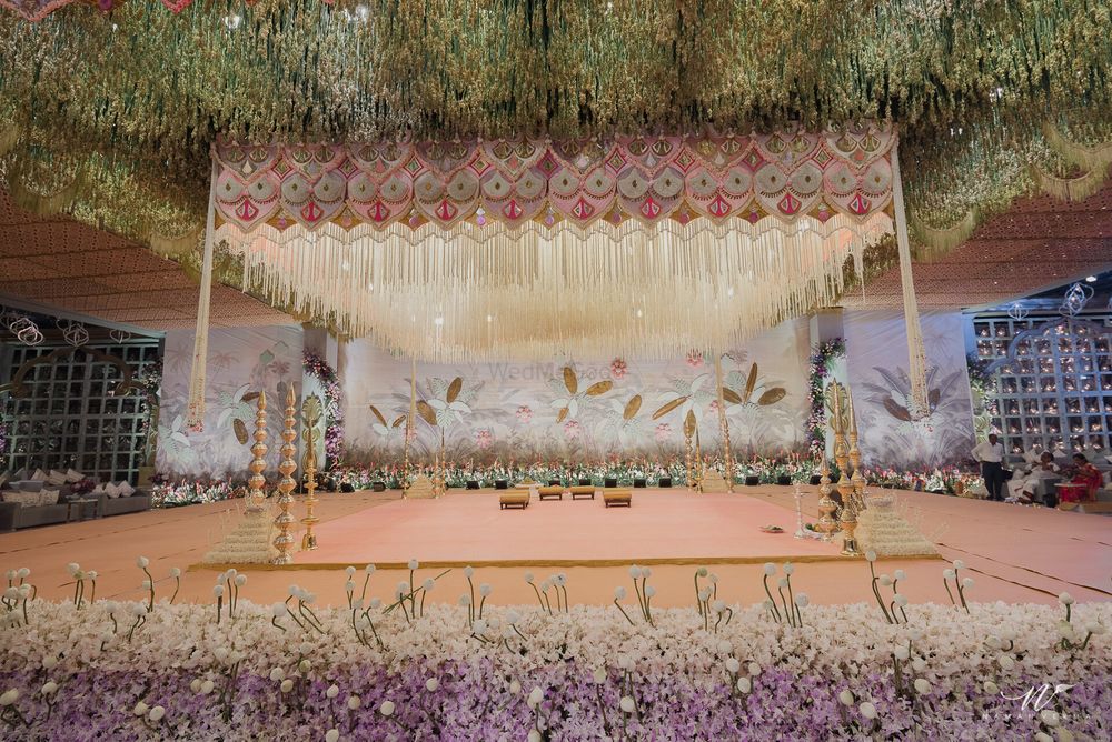 Photo of grand luxurious mandap decor