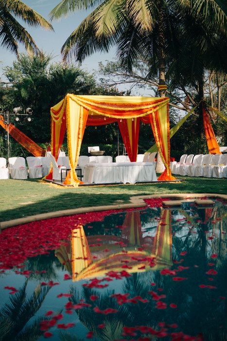 Photo of simple morning mandap