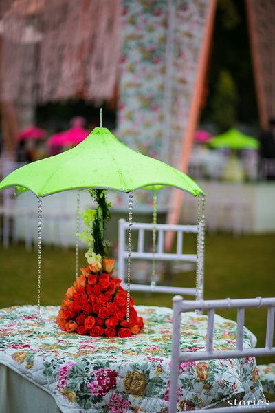 Photo of UMBRELLA CENTERPIECES