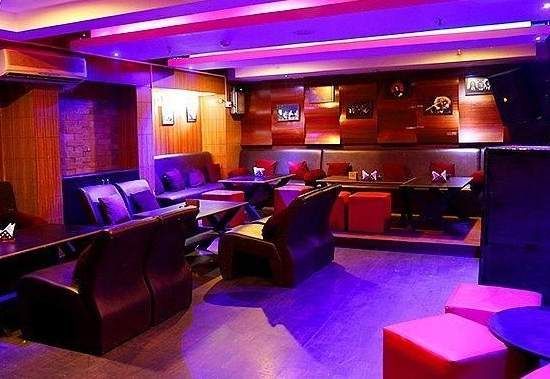 Photo By Purple Hazee Lounge & Bar - Venues