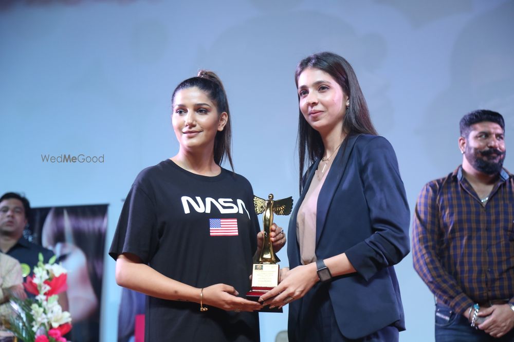 Photo By Celebrinno by Mannat Babbar - Bridal Makeup