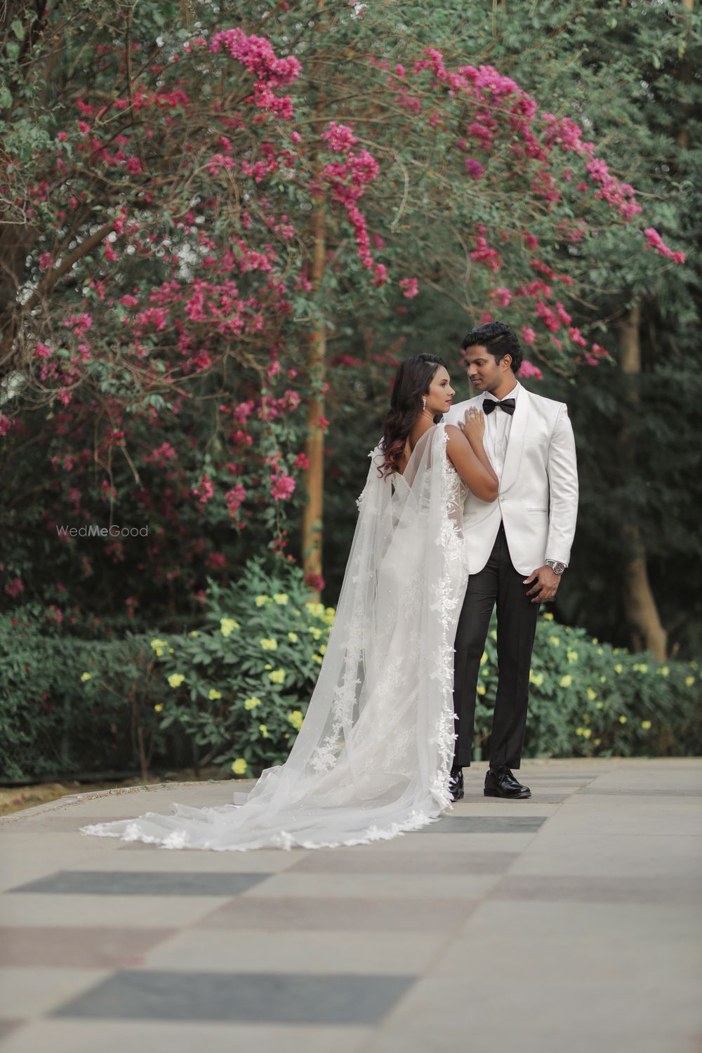 Photo By Arj Photography - Pre Wedding Photographers