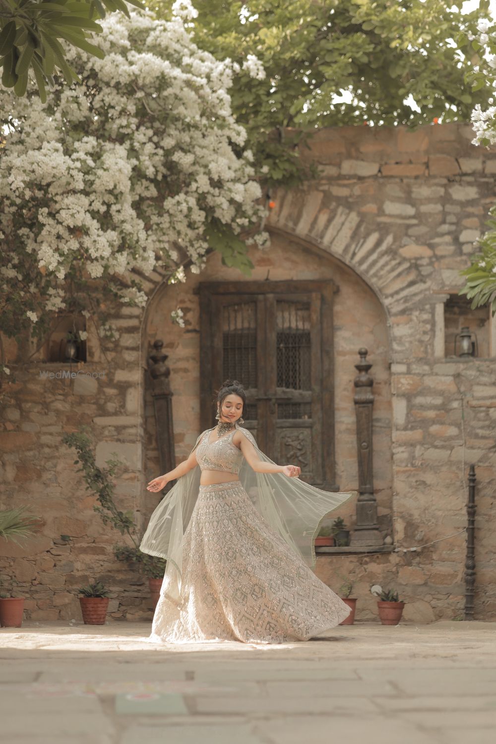 Photo By Arj Photography - Pre Wedding Photographers