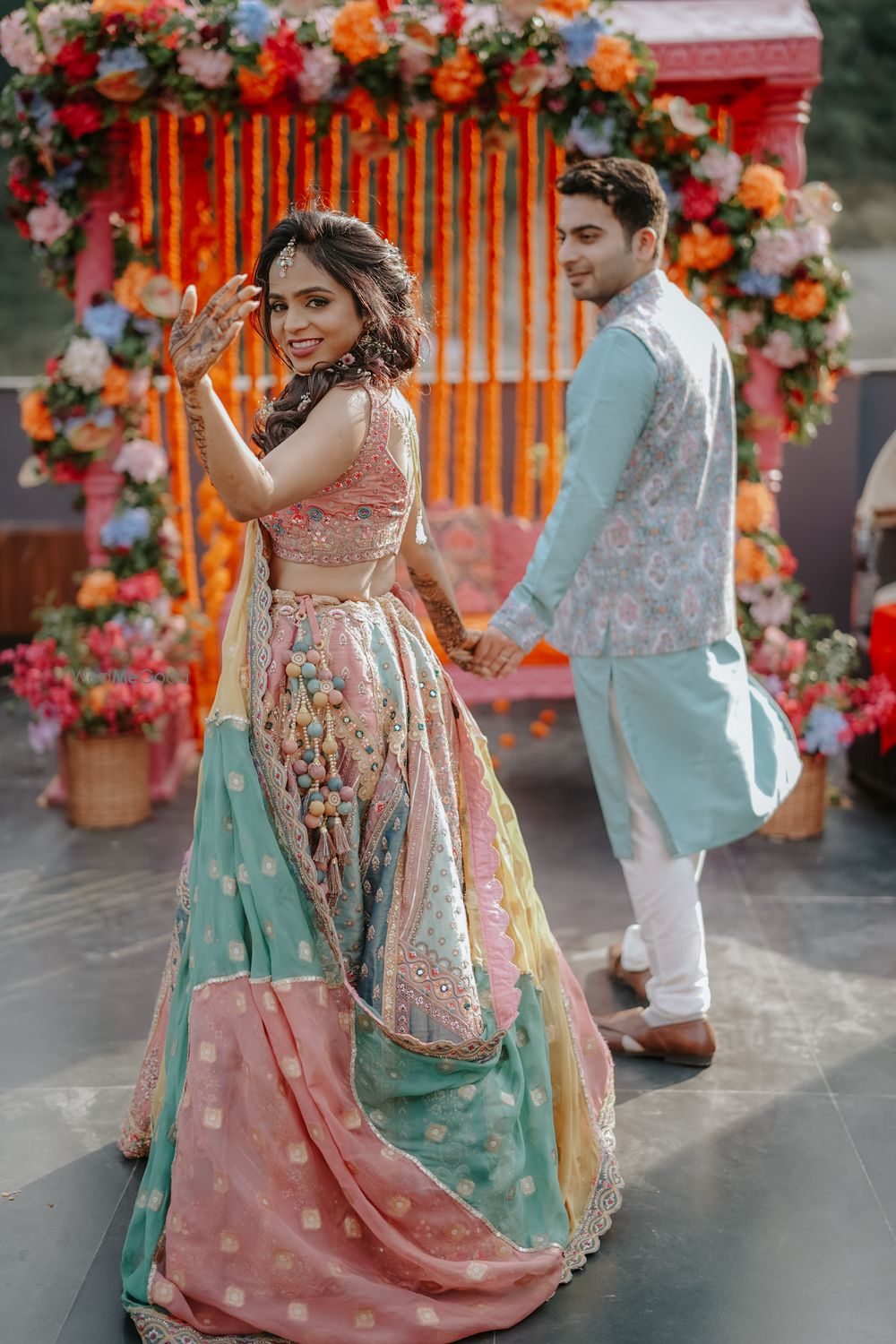 Photo By The Wedding Poetries - Photographers