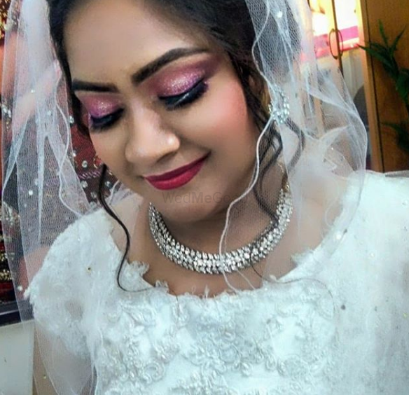 Photo By Glory Makeovers - Bridal Makeup
