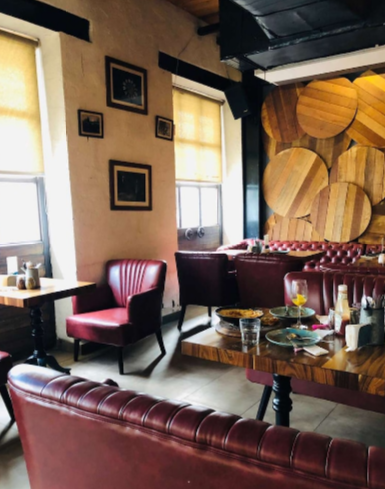 Photo By Unplugged Courtyard - Venues