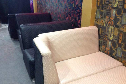 Photo By Lounge King - Venues