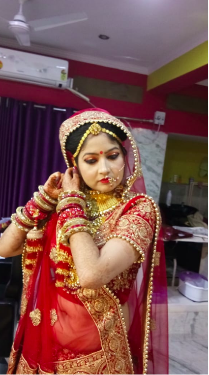 Photo By Meenakshi's Beauty Saloon - Bridal Makeup