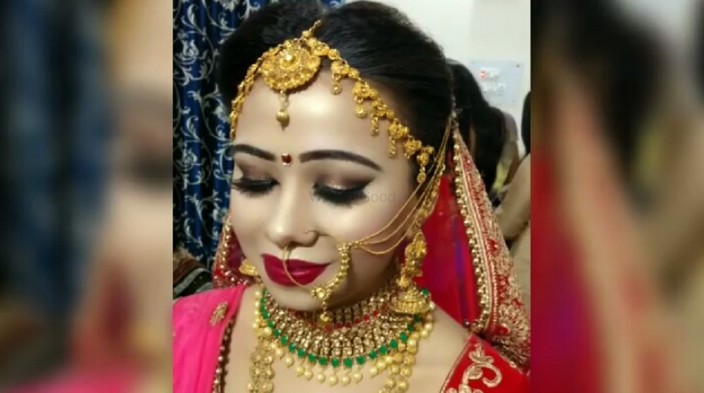 Aaniya Beauty Parlour