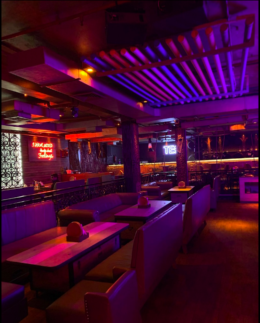 Photo By Teo Lounge and Bar - Venues