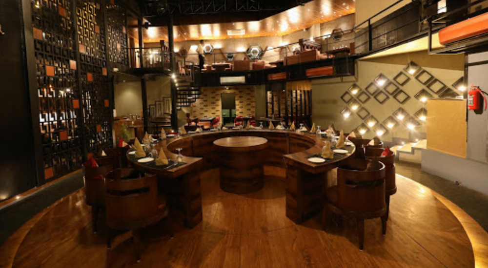 Rootage Restaurant & Bar Lounge