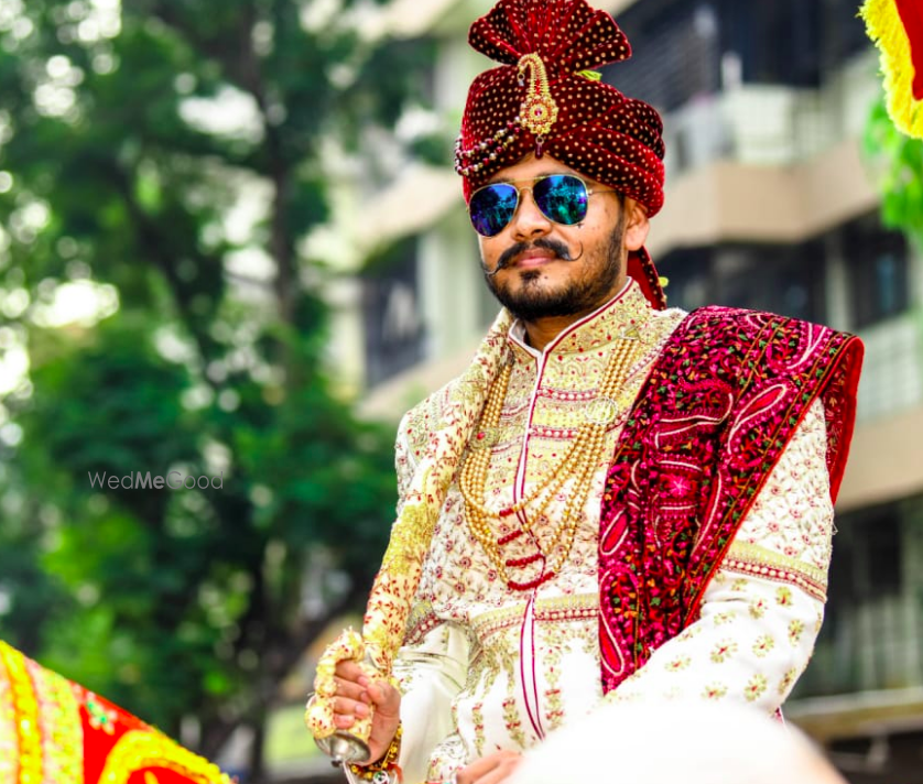 Photo By The Lens Arts - Photographers