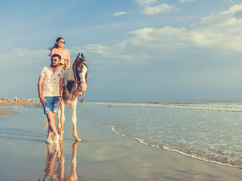 Photo By The Lens Arts - Photographers