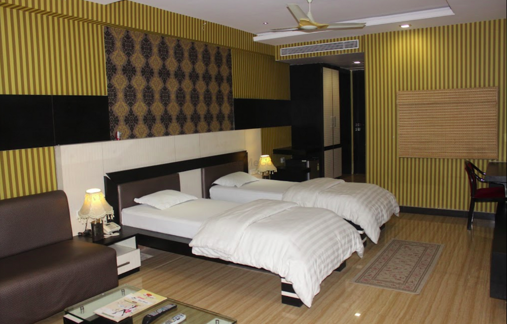 Photo By Hotel Lal Baag Inn - Venues