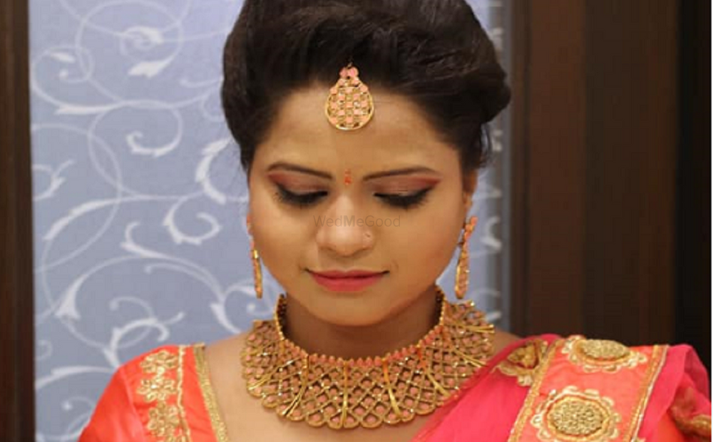 Harsha Jichkar Professional Makeup and Hairstyles
