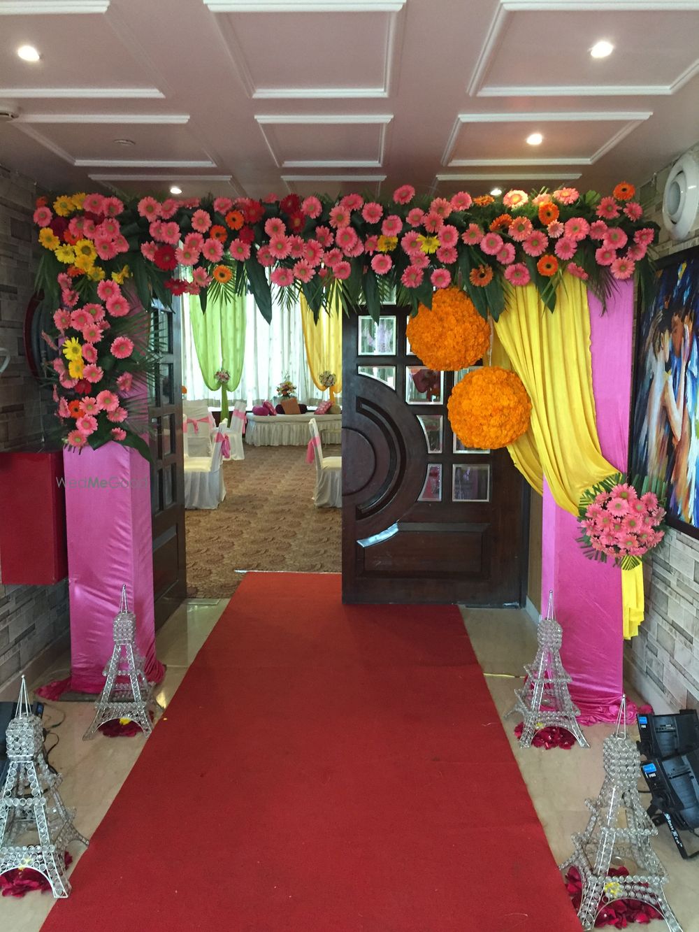 Photo By The Solitaire - Venues