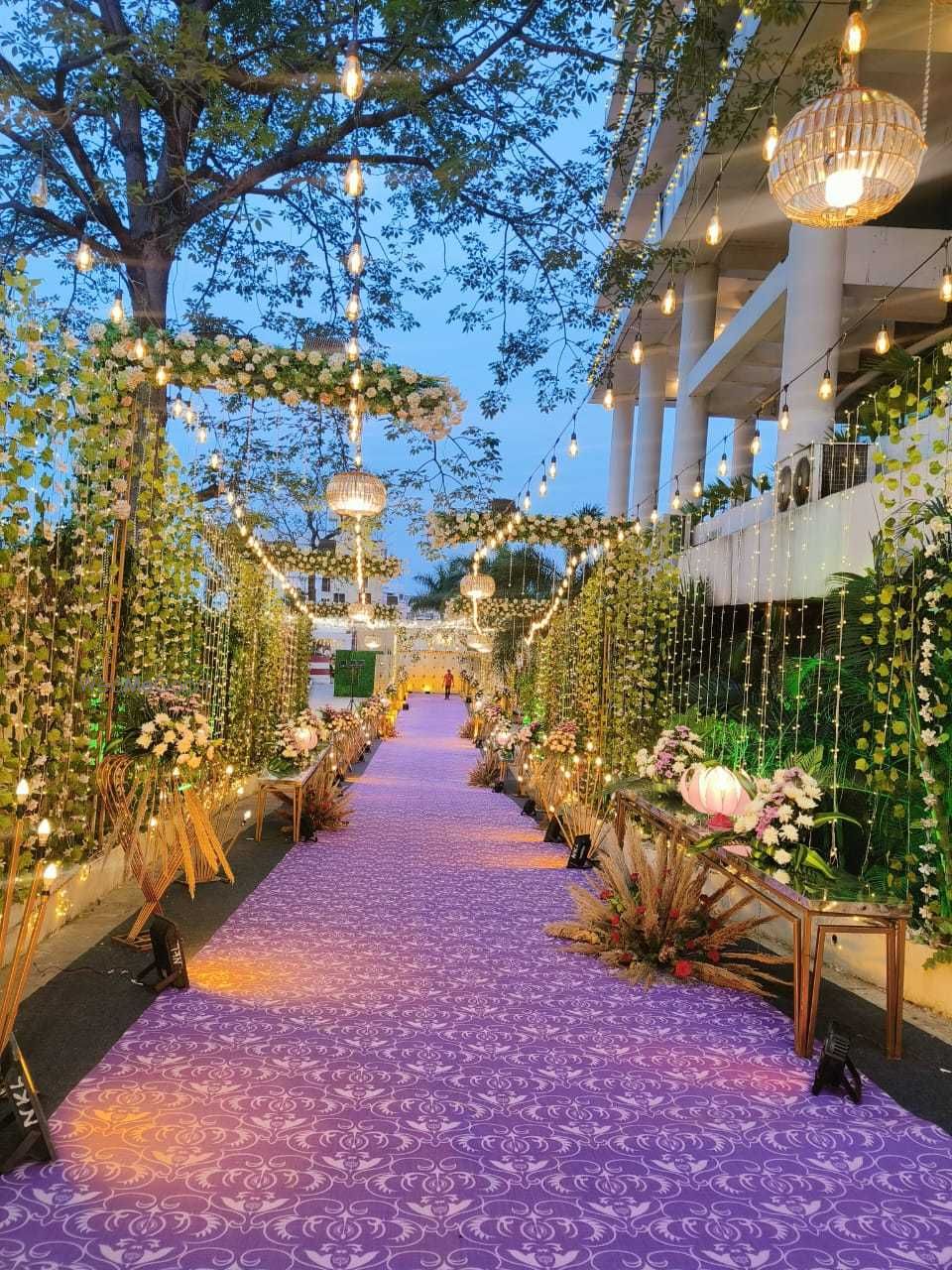 Photo By The Solitaire - Venues