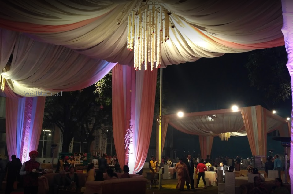 Photo By The Zafron - Venues