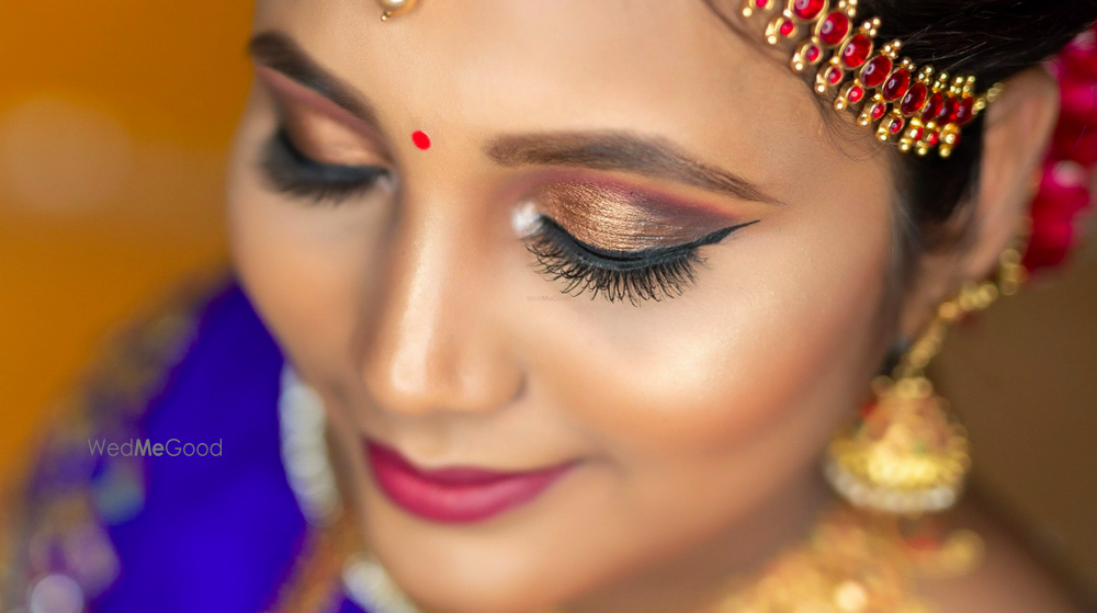 Glamup with Ini