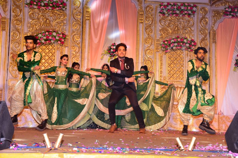 Photo By Vicky's Wedlock Company - Sangeet Choreographer