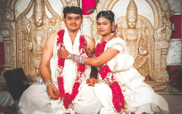 Photo By MK Studios - Photographers