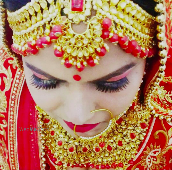 Photo By Moni Makeovers - Bridal Makeup