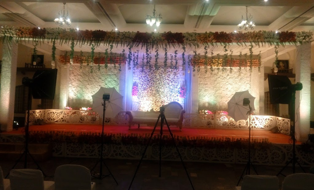 Photo By Shraddha Marriage Garden - Venues