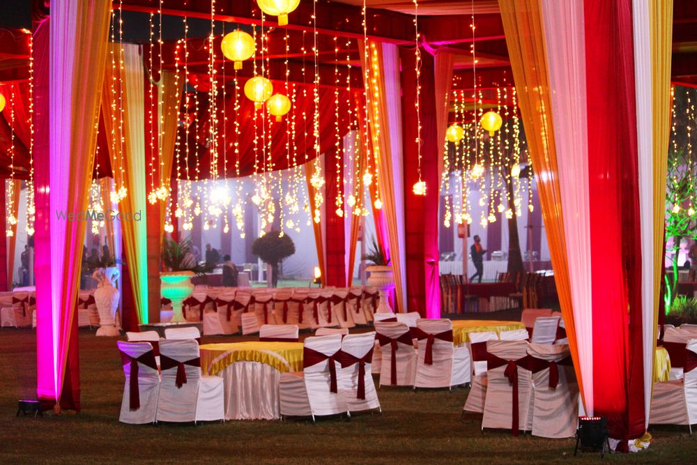 Photo By Vishesh Decorators & Caterers - Wedding Planners