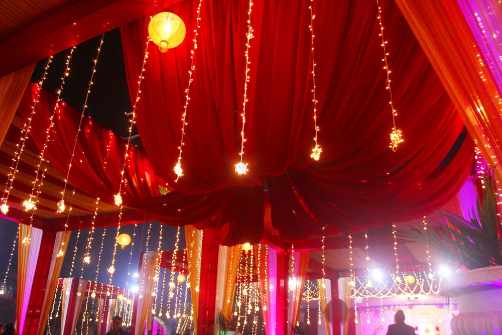Photo By Vishesh Decorators & Caterers - Wedding Planners