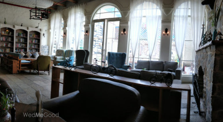 Photo By 52 Janpath Cafe Bar & Courtyard - Venues