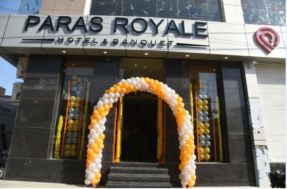 Hotel Paras Royale & Banquet