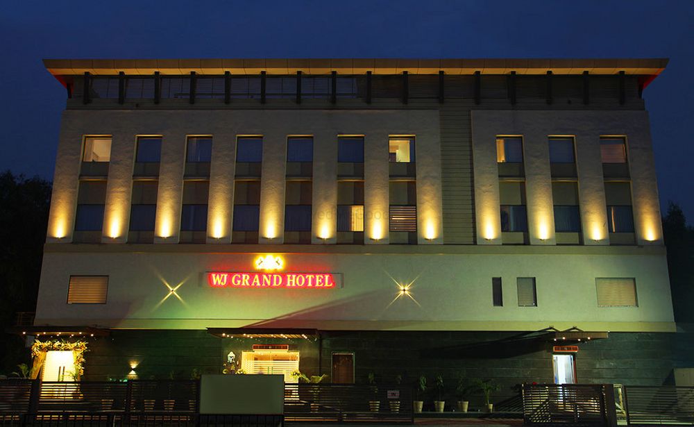 WJ Grand Hotel