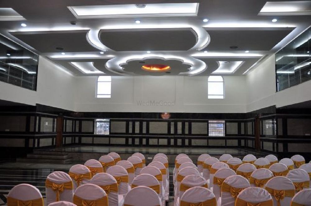 DNDS Convention Hall