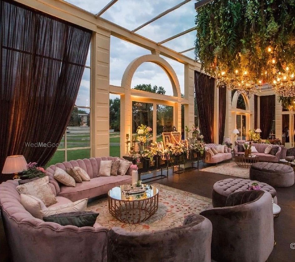 Photo By The Design Atelier - Decorators