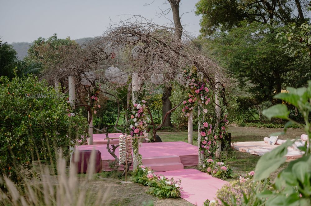 Photo By The Design Atelier - Decorators