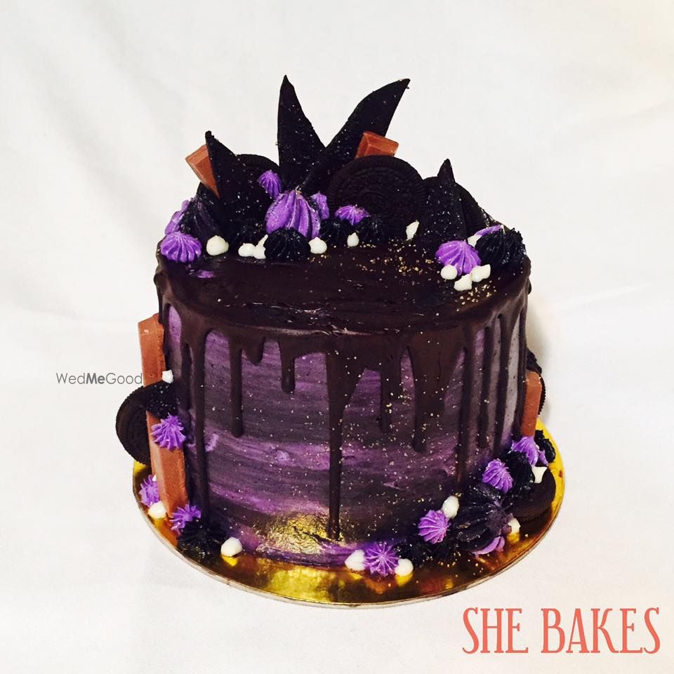 She Bakes