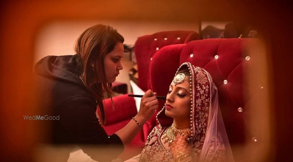 Photo By Preet Kaur Makeovers - Bridal Makeup