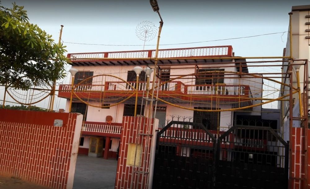 Shanti Lodge