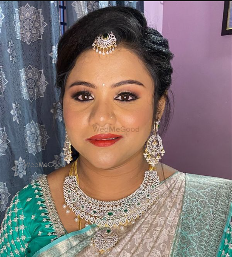 Photo By Roja Nannikere Makeover - Bridal Makeup