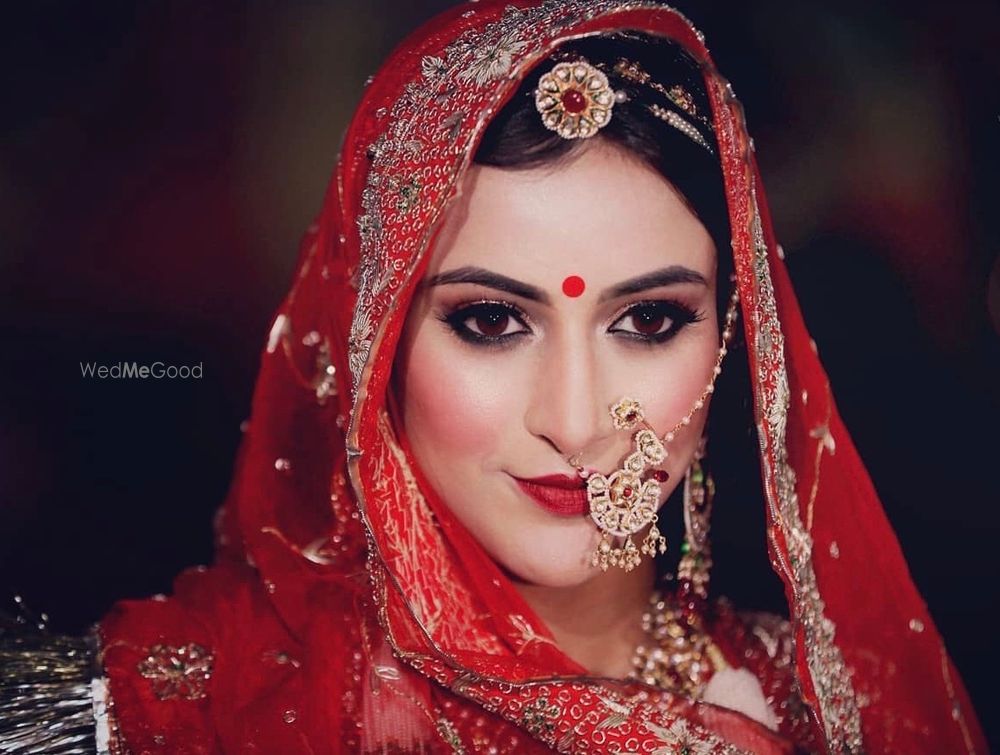 Photo By Makeup by Tanushka - Bridal Makeup