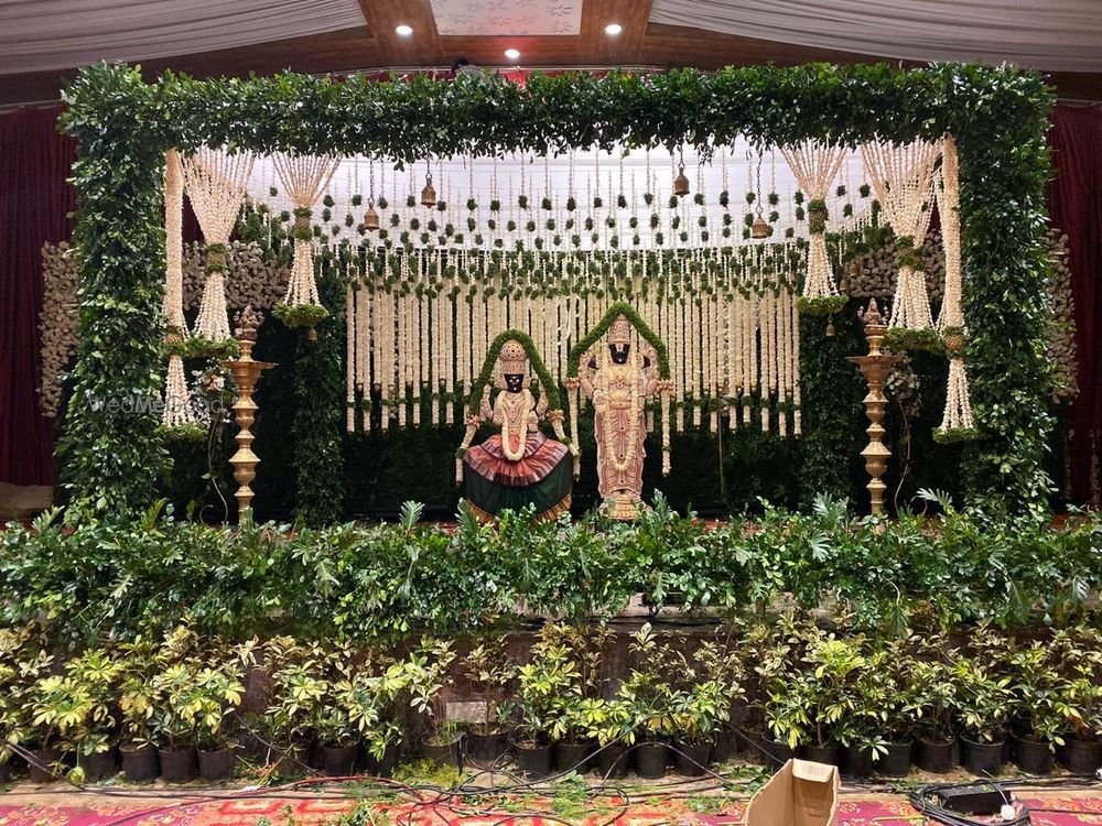 Photo By Just Rajanish Fusion Flowers - Decorators