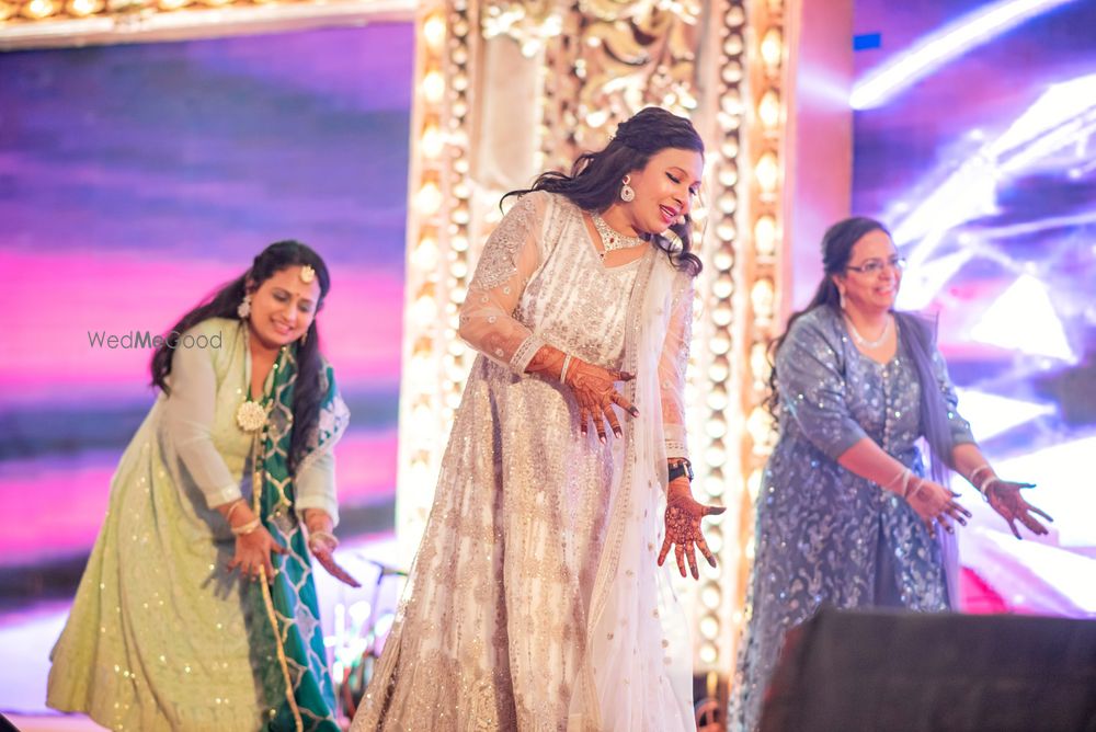 Photo By InSync Entertainment - Sangeet Choreographer