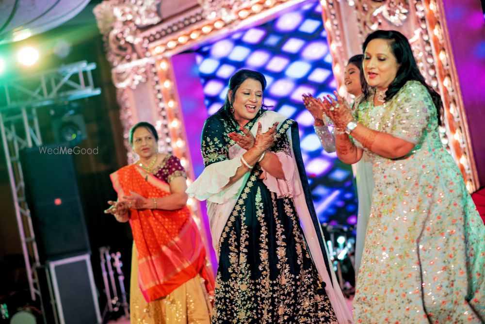 Photo By InSync Entertainment - Sangeet Choreographer