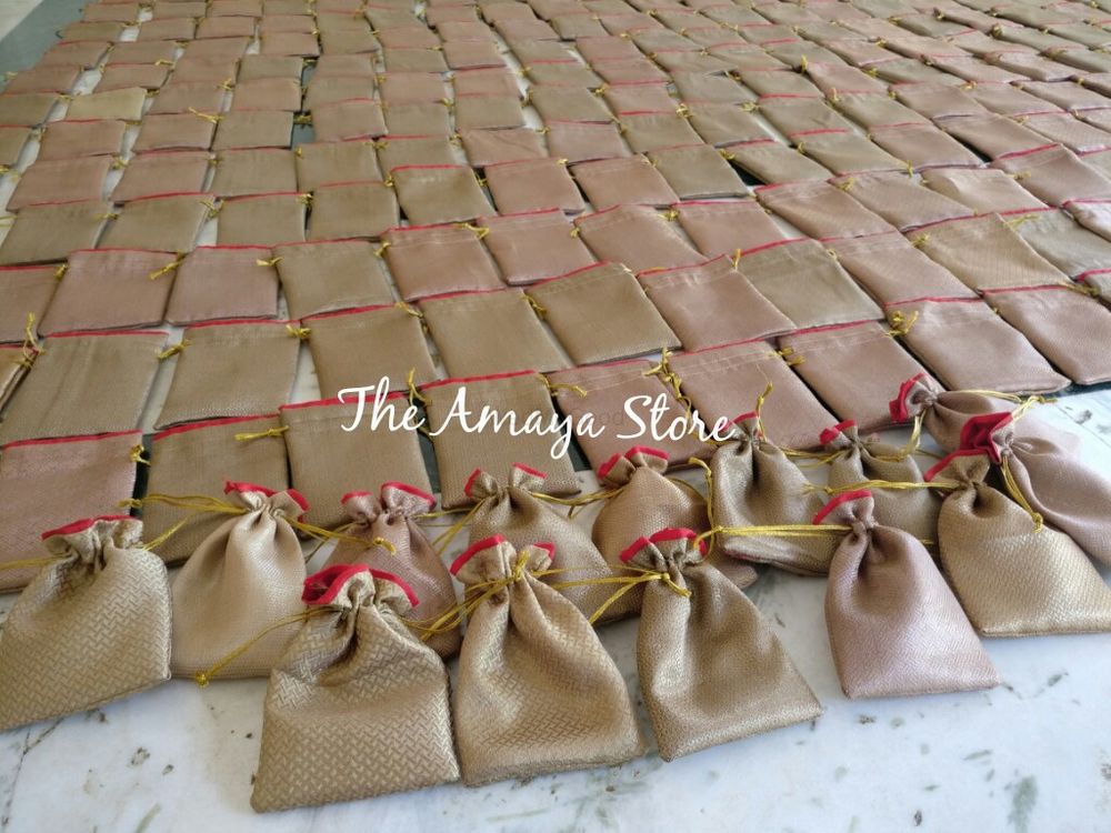 Photo By The Amaya Store - Trousseau Packers