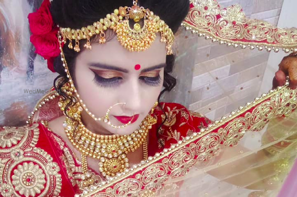 Mann Beauty Parlour