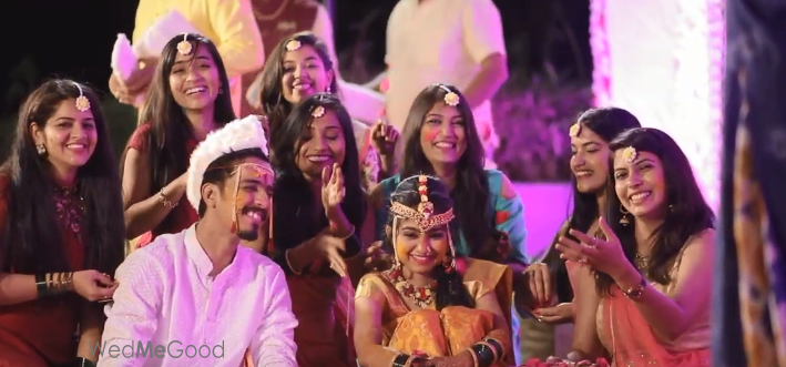 Photo By Modern Creation - Photographers