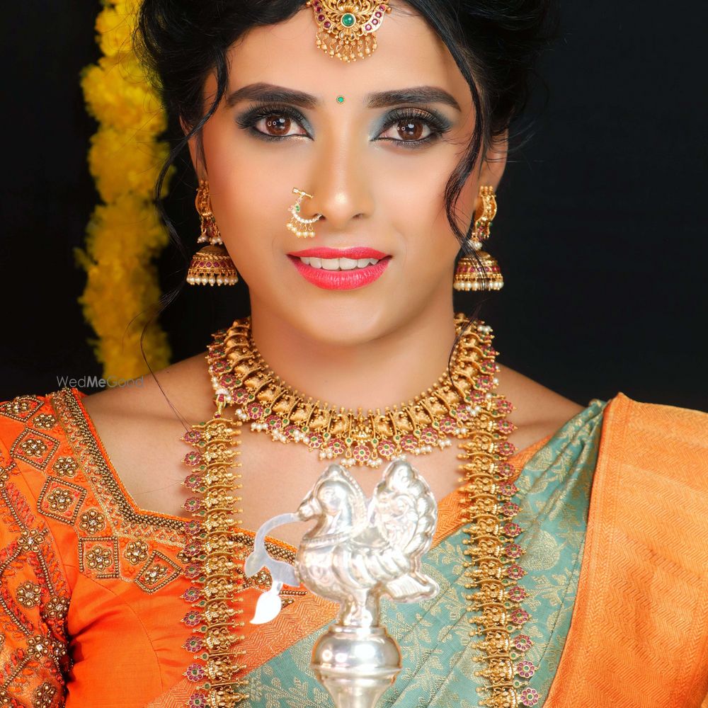 Photo By Makeovers By PreethiRudrappa - Bridal Makeup