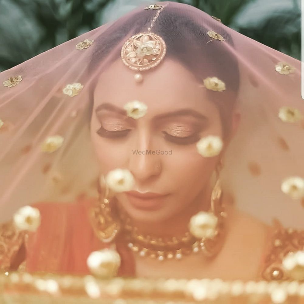 Photo By Ravleen Kohli Artistry - Bridal Makeup