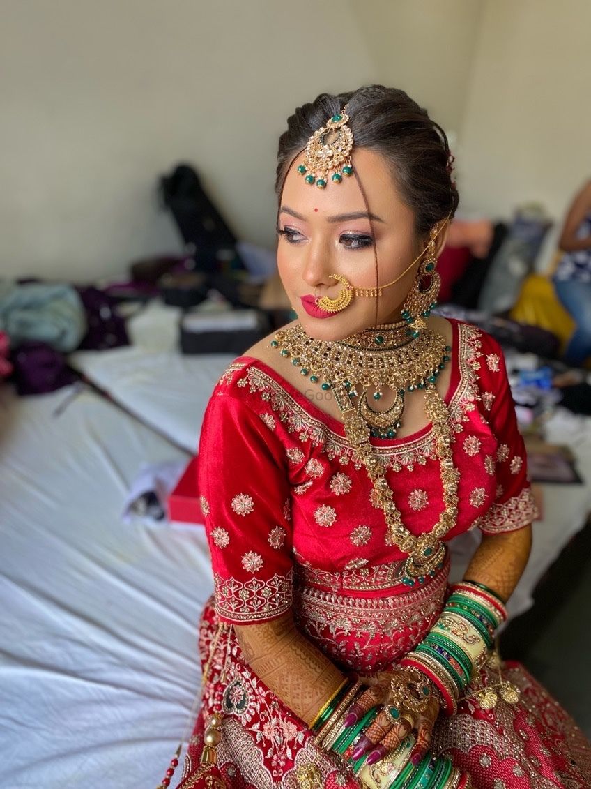 Photo By Ashwini Makeovers - Bridal Makeup