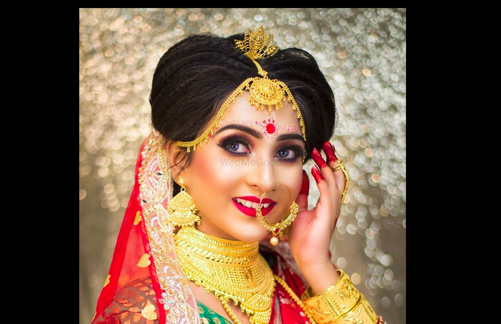Debjaniz - Professional Bridal Makeup Artist